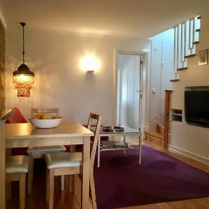 Flores Apartment