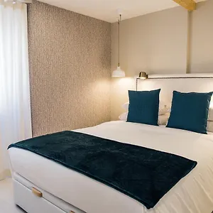 Canarios Avenida Apartment